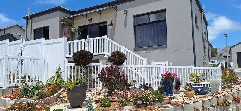 2 Bedroom Property for Sale in Reebok Western Cape
